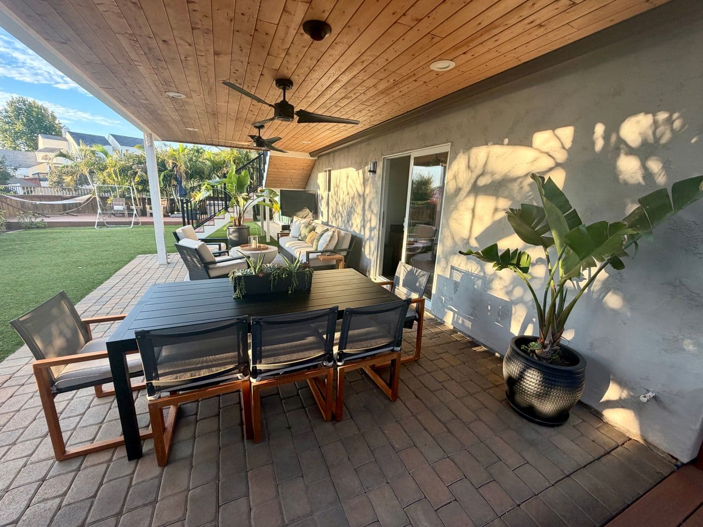 Oceanside House: 1695 Laurel Road