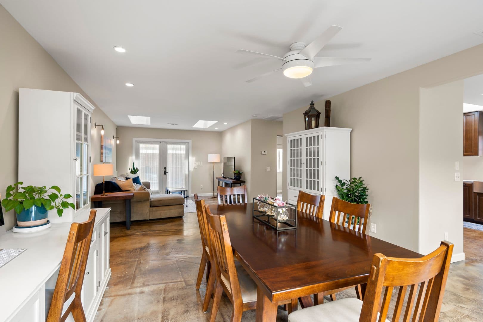 Solana Beach House: 802 1/2 Stevens Avenue