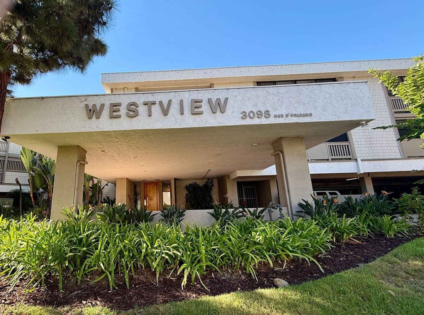 San Diego Condo: 3098 Rue Dorleans #325