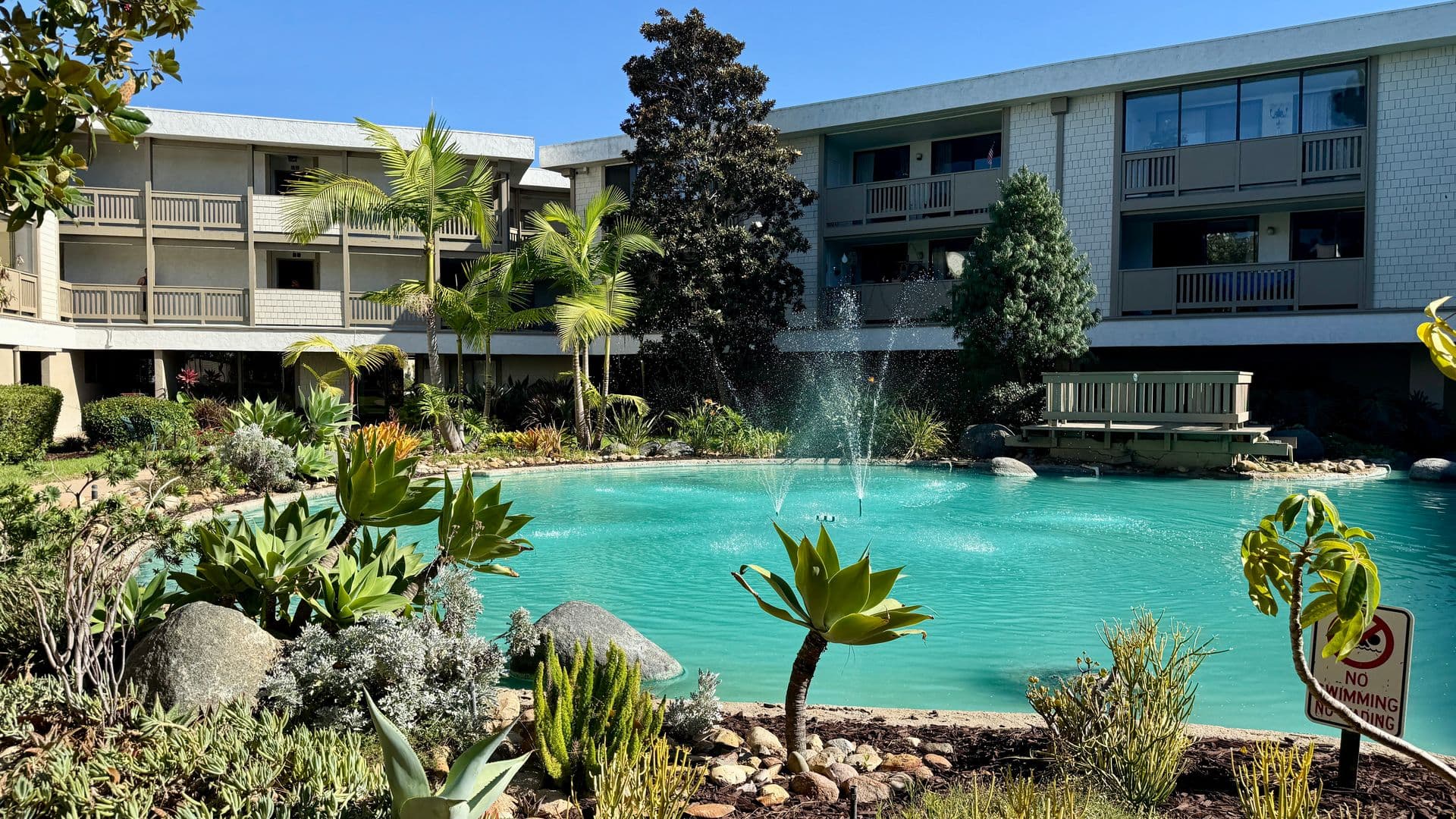 San Diego Condo: 3098 Rue Dorleans #325
