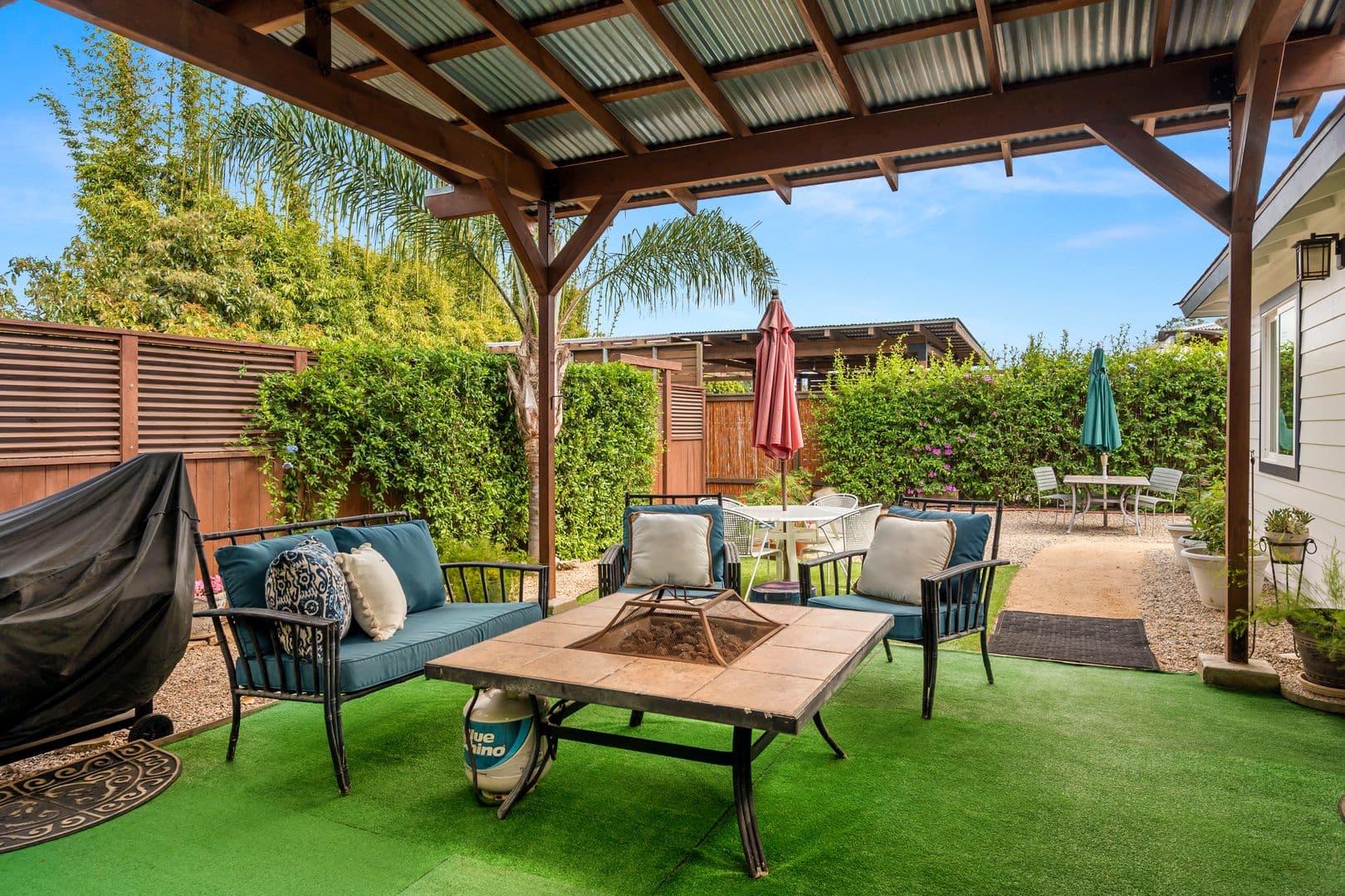 Solana Beach House: 802 1/2 Stevens Avenue