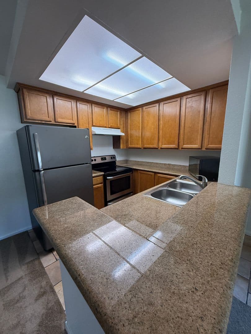 Oceanside Condo: 432 Edgehill Lane Unit 196