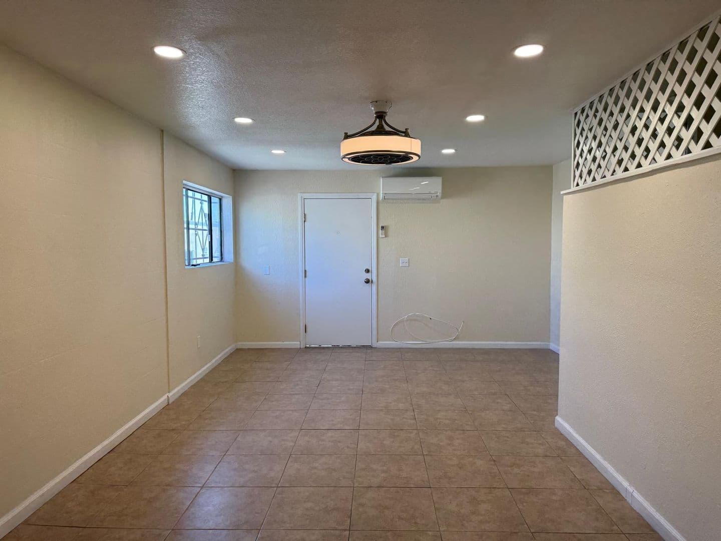 San Diego Apartment: 1259A Morena Blvd
