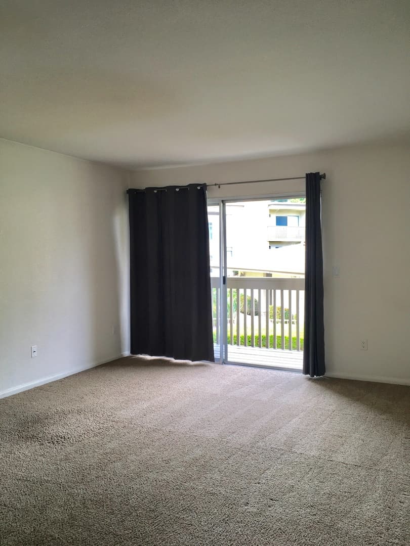 Oceanside Condo: 432 Edgehill Lane Unit 196