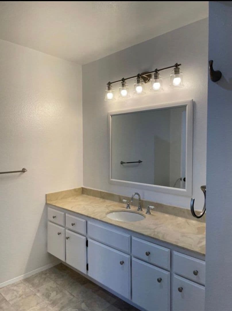 San Diego Condo: 3098 Rue Dorleans #325