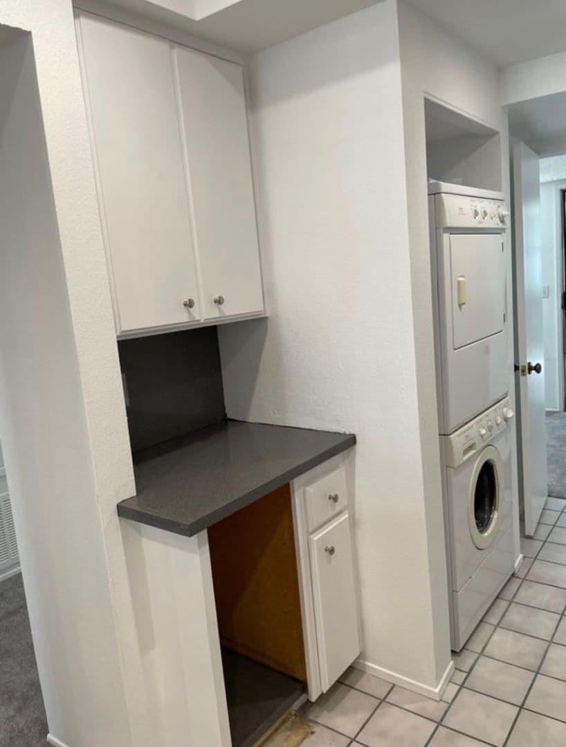 San Diego Condo: 3098 Rue Dorleans #325