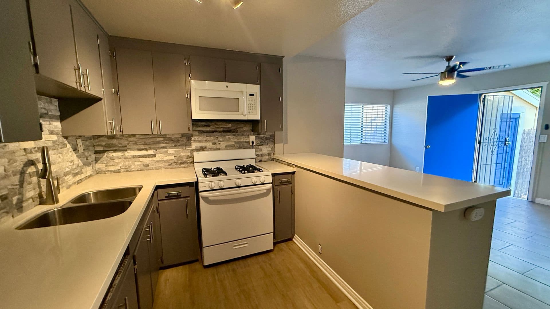 San Diego Apartment: 931 22nd Street