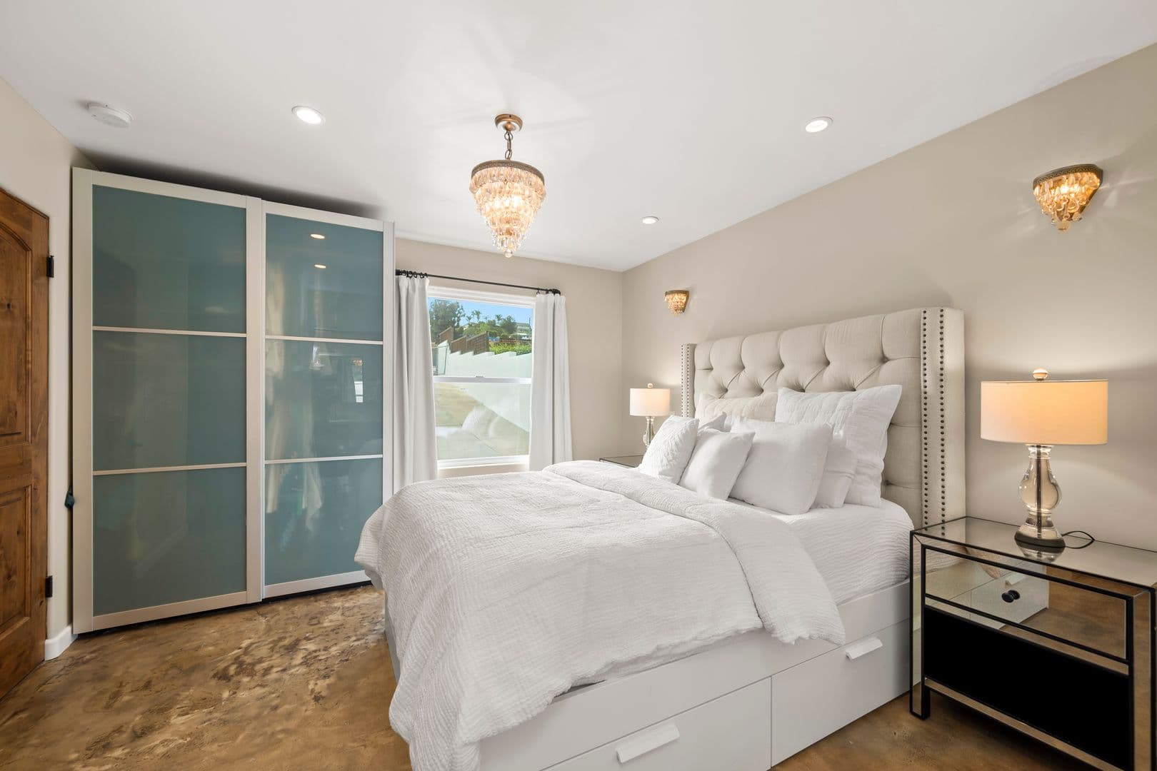 Solana Beach House: 802 1/2 Stevens Avenue