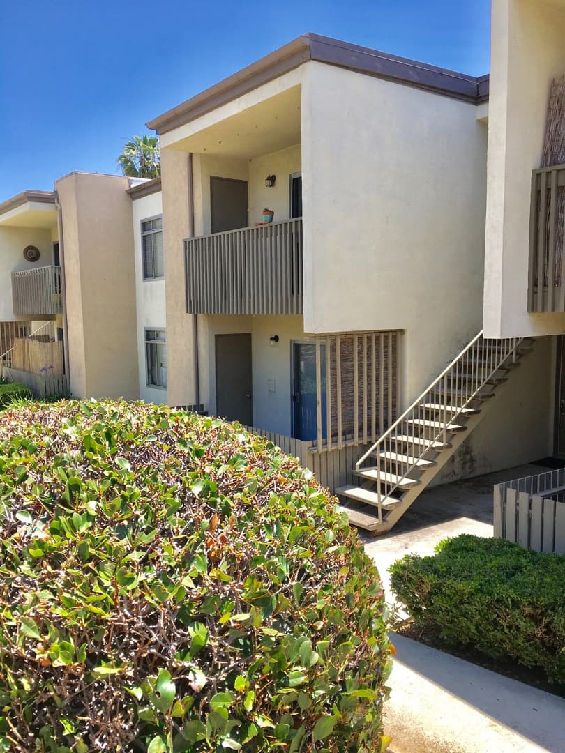 Oceanside Condo: 432 Edgehill Lane Unit 196