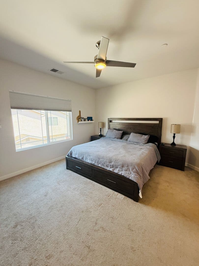 El Cajon House: 748 Lincoln Place