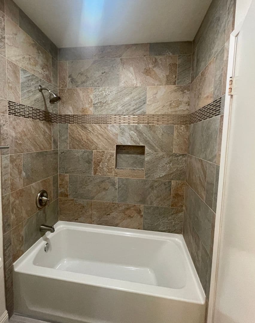 Vista Townhome: 671 Copper Drive
