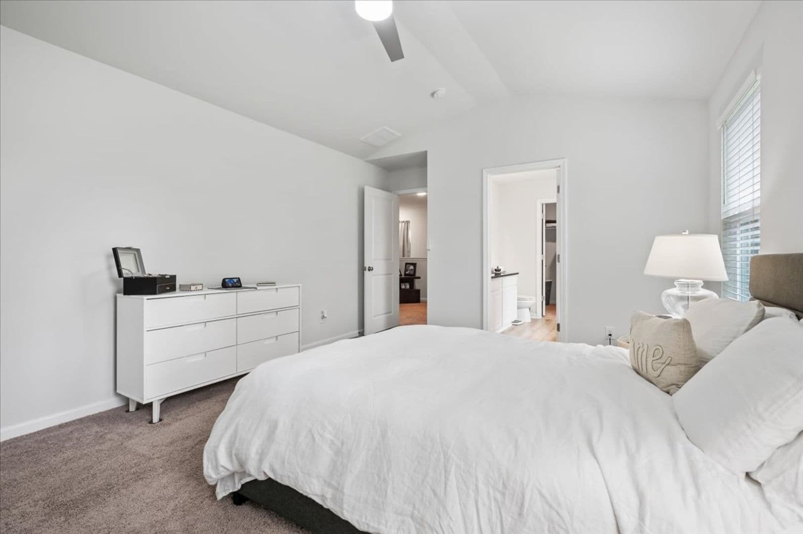 Richmond Hill House: 283 Excel Drive