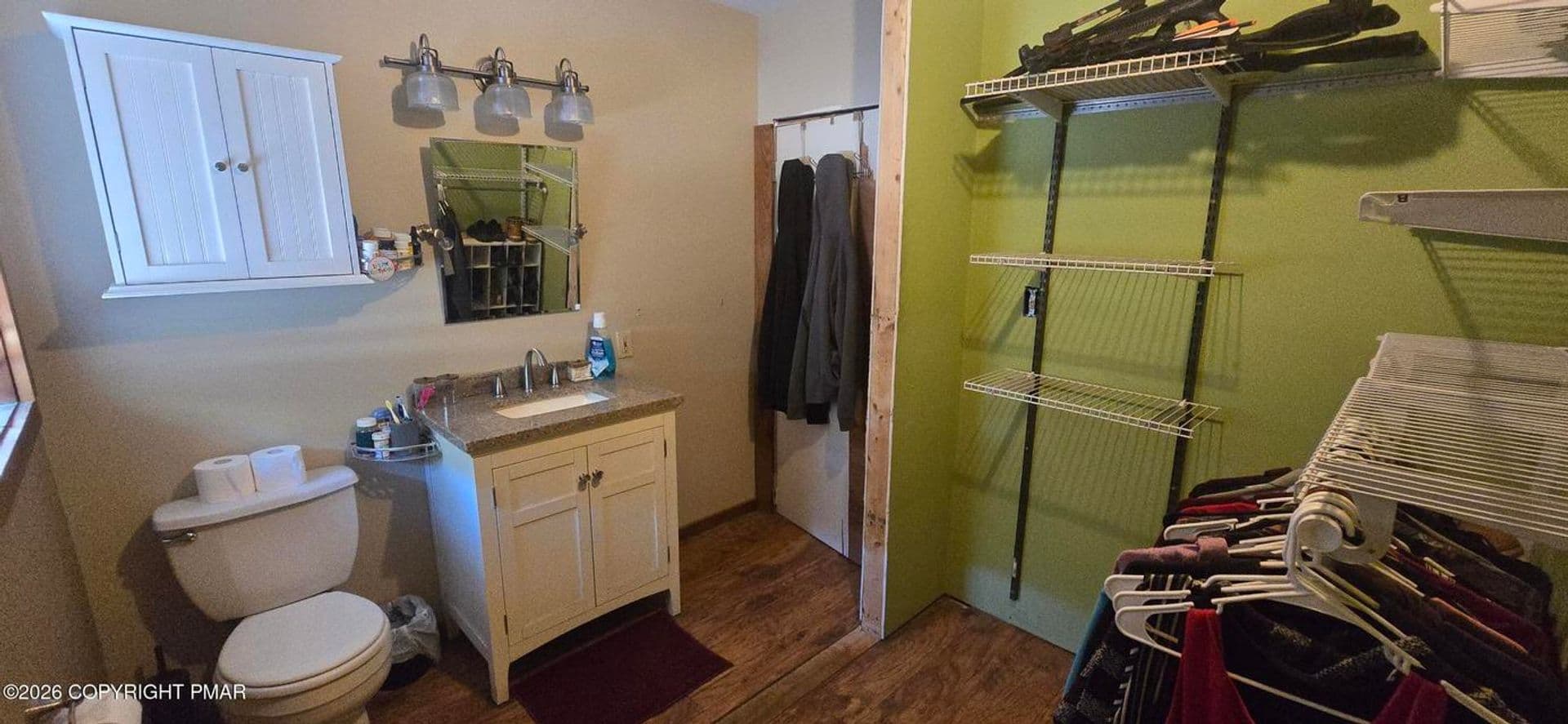 East Stroudsburg House: 135 Little Creek Lane