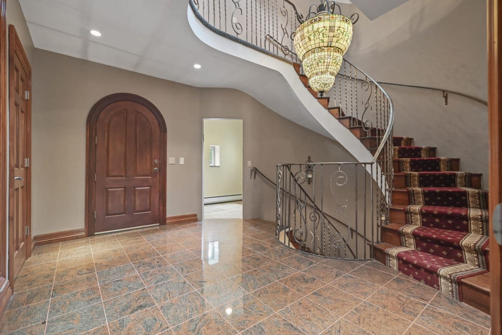 Mount Pocono House: 133 Montanesca Road