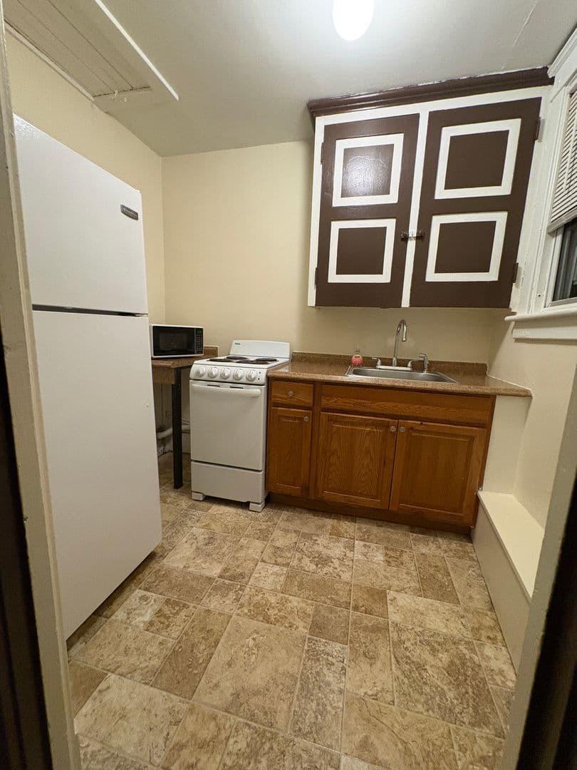 Stroudsburg Apartment: 15-27 S. Seventh Street