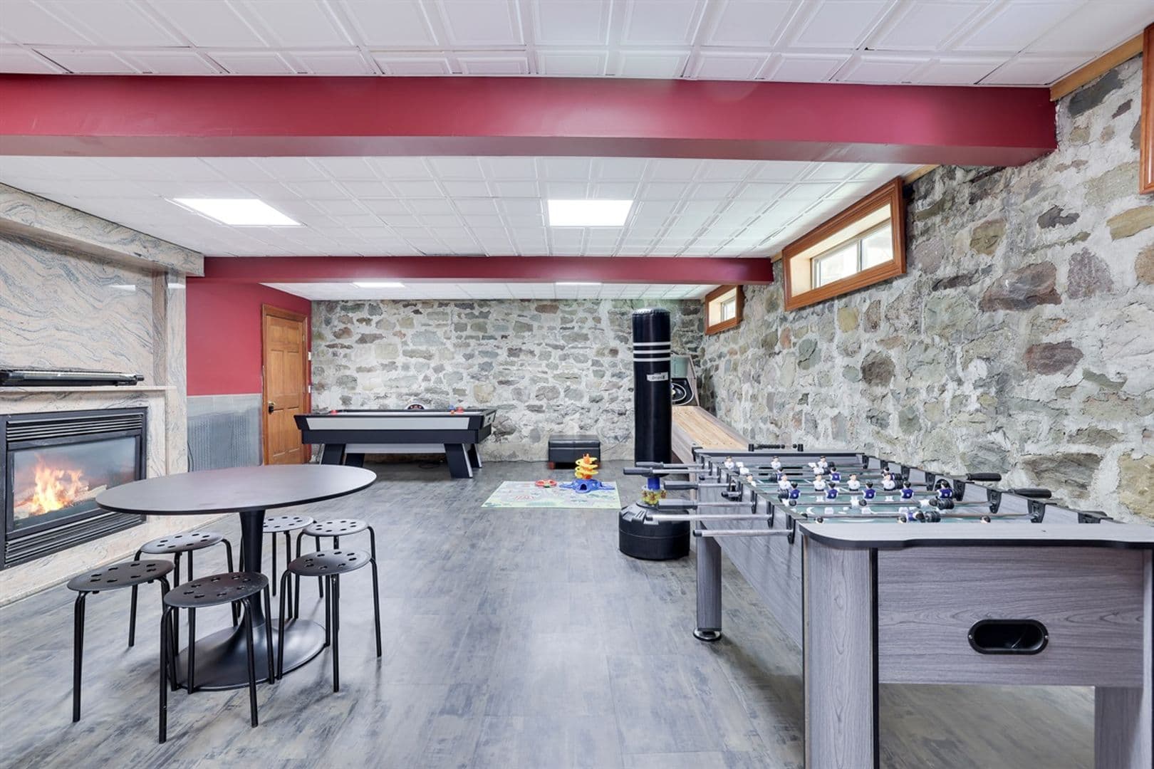 Mount Pocono House: 133 Montanesca Road