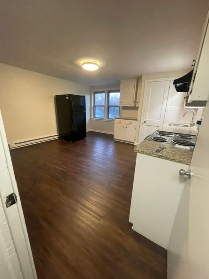 Brodheadsville Apartment: 1826 Route 209