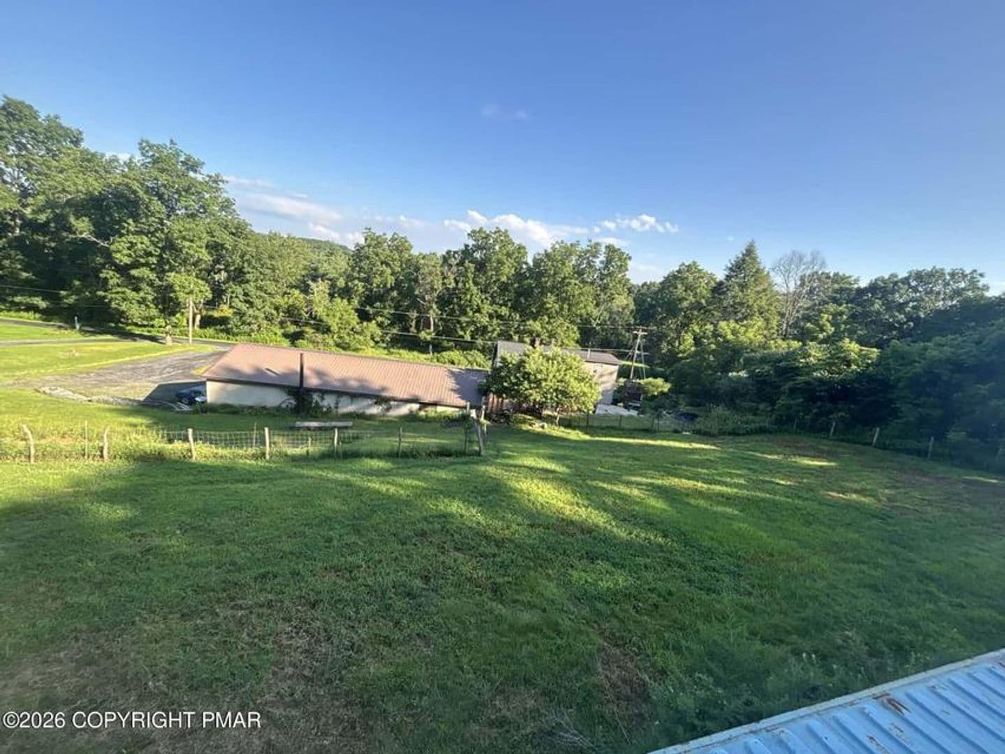 East Stroudsburg House: 135 Little Creek Lane