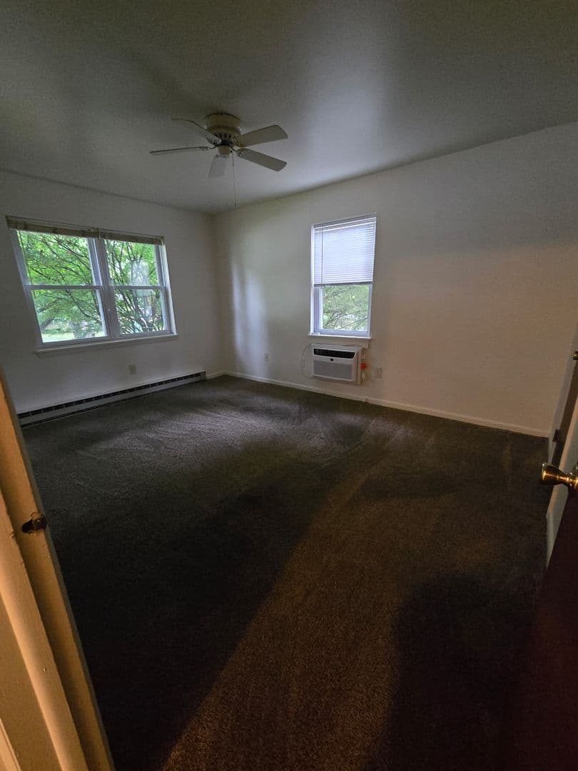 Stroudsburg Apartment: 404 Woodcliff Avenue