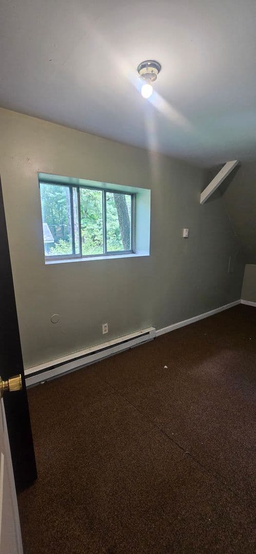 Stroudsburg House: 1341 Brislin Rd