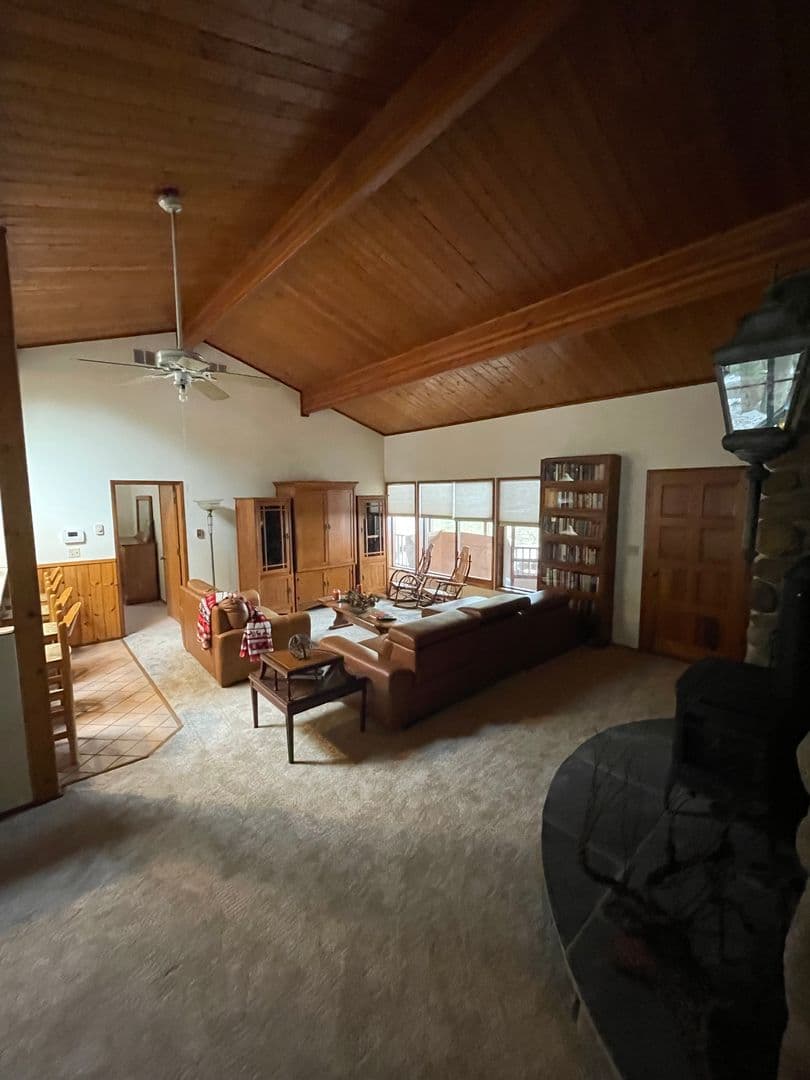 Cresco House: 3530 Spruce Cabin Road