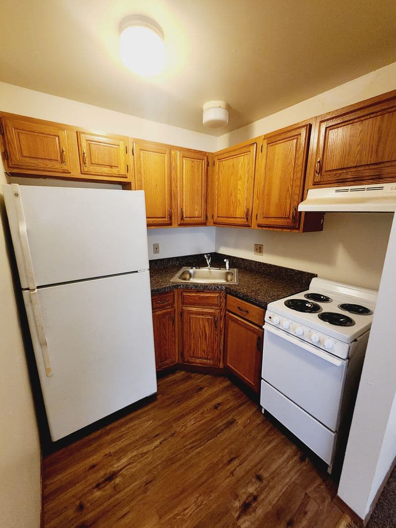 East Stroudsburg Apartment: 332 Monroe St