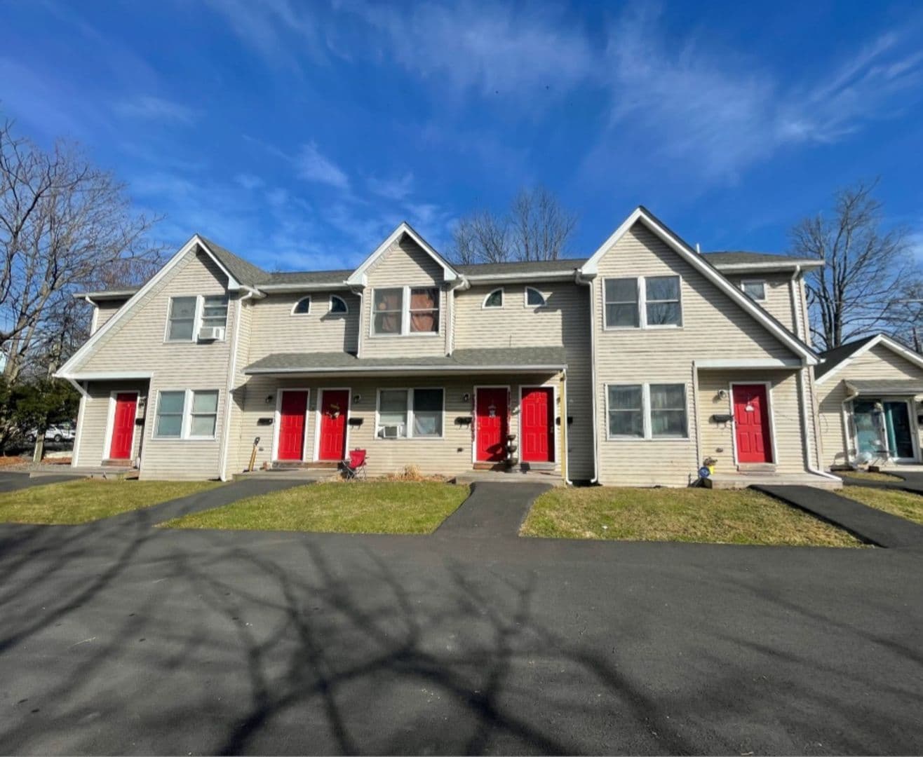 East Stroudsburg Apartment: 332 Monroe St