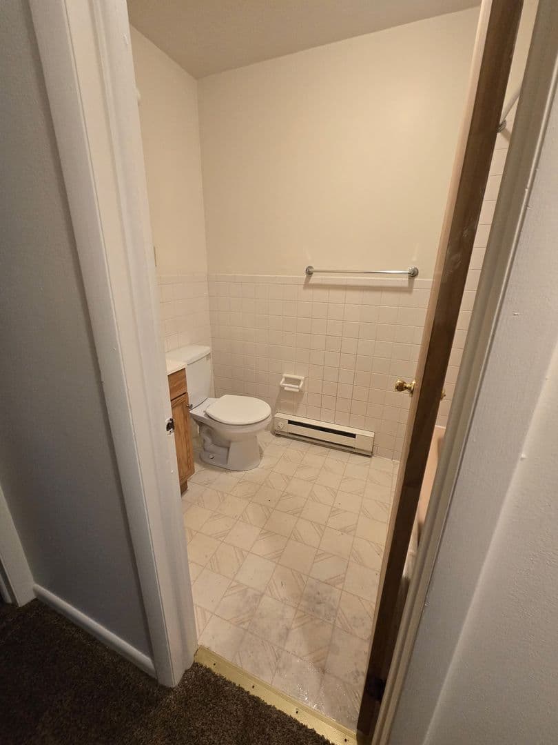 Stroudsburg Apartment: 404 Woodcliff Avenue