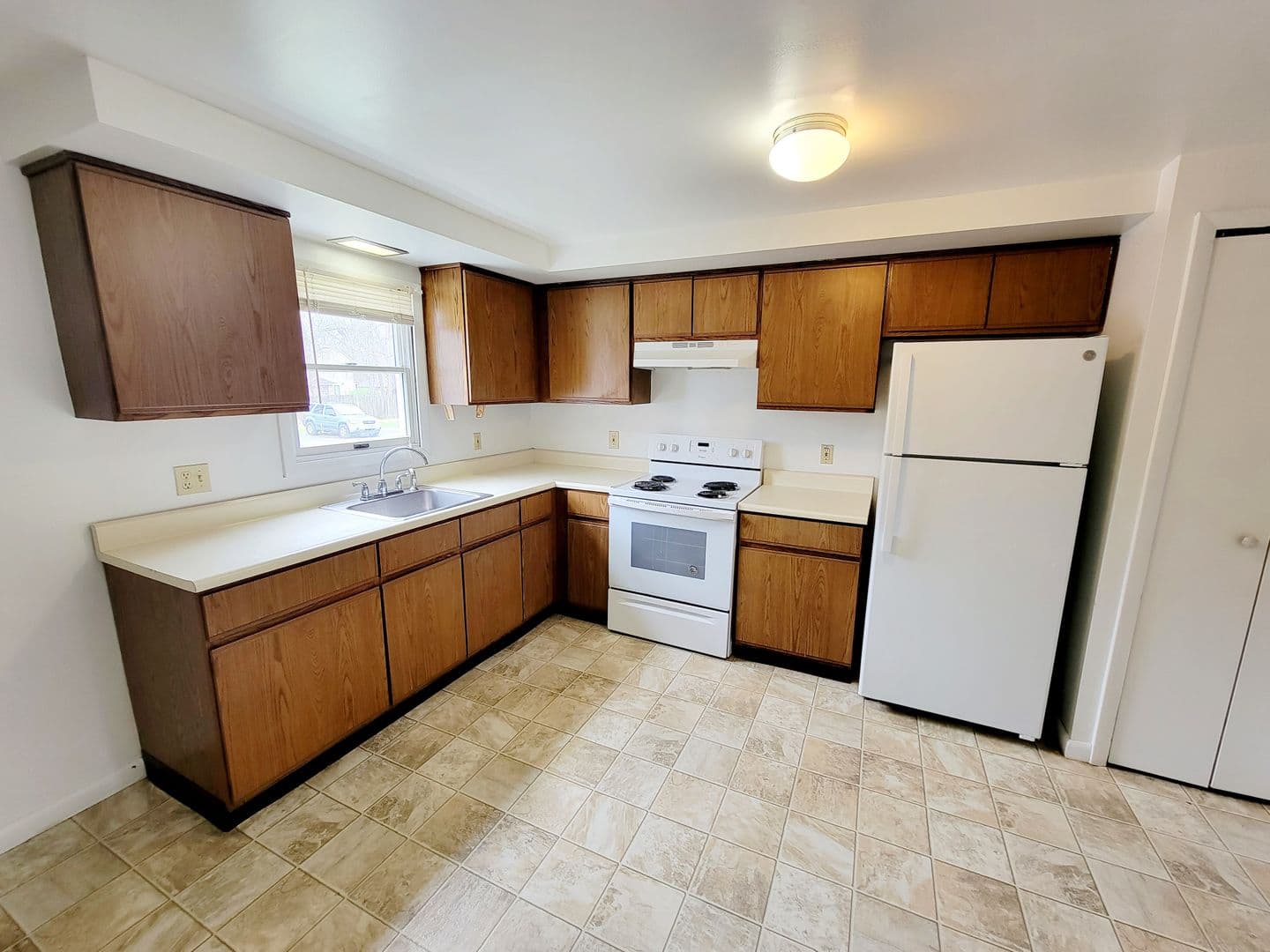 East Stroudsburg Apartment: 339 Race Street/10 Adams Street/106 Madison St