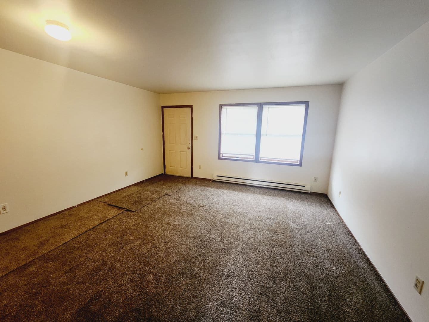 East Stroudsburg Apartment: 332 Monroe St
