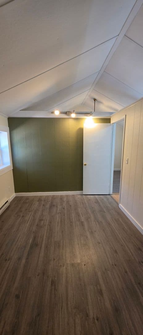 East Stroudsburg Apartment: N 5th St
