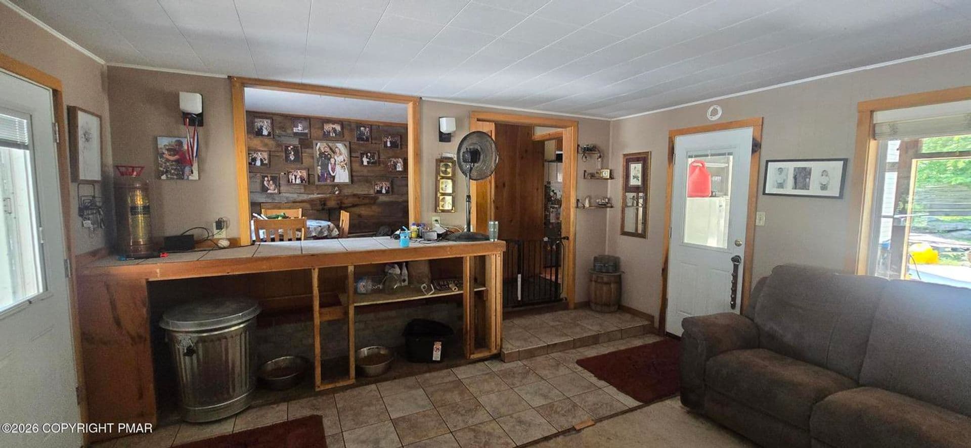 East Stroudsburg House: 135 Little Creek Lane