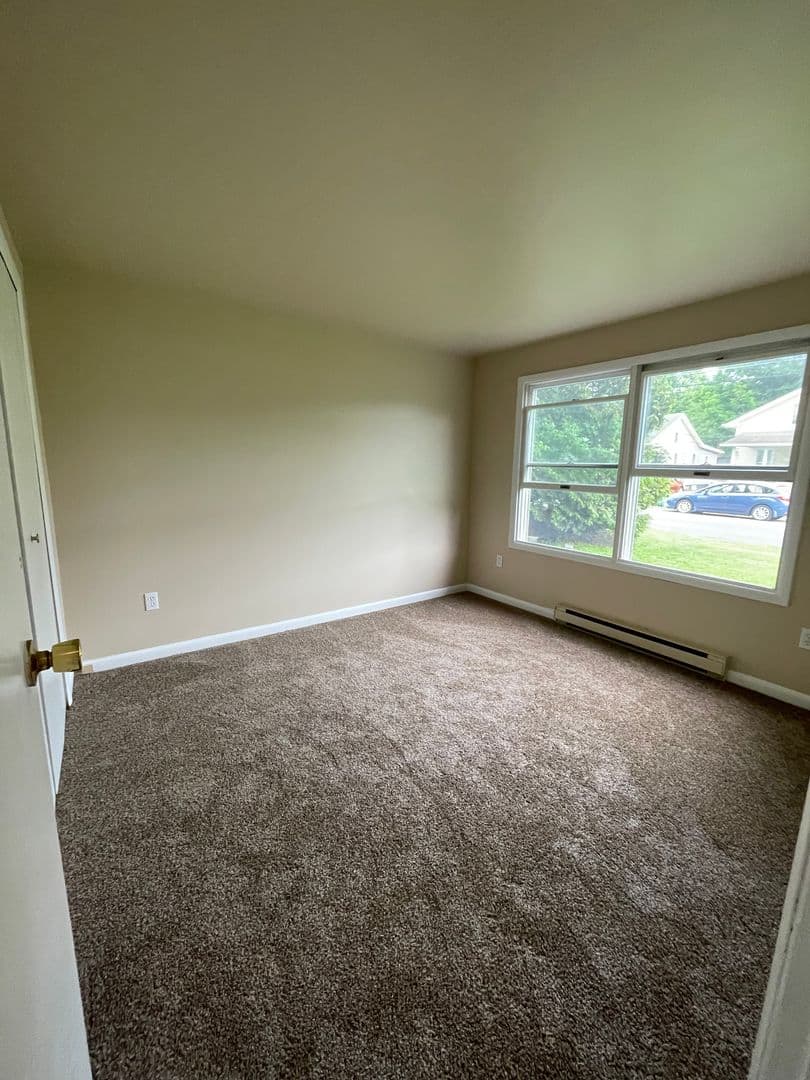 East Stroudsburg Apartment: 339 Race Street/10 Adams Street/106 Madison St