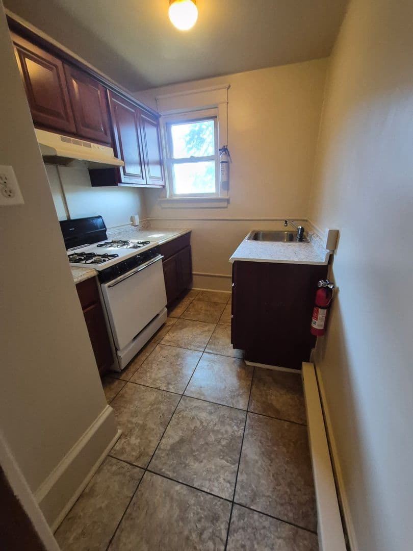 Stroudsburg Apartment: 15-27 S. Seventh Street