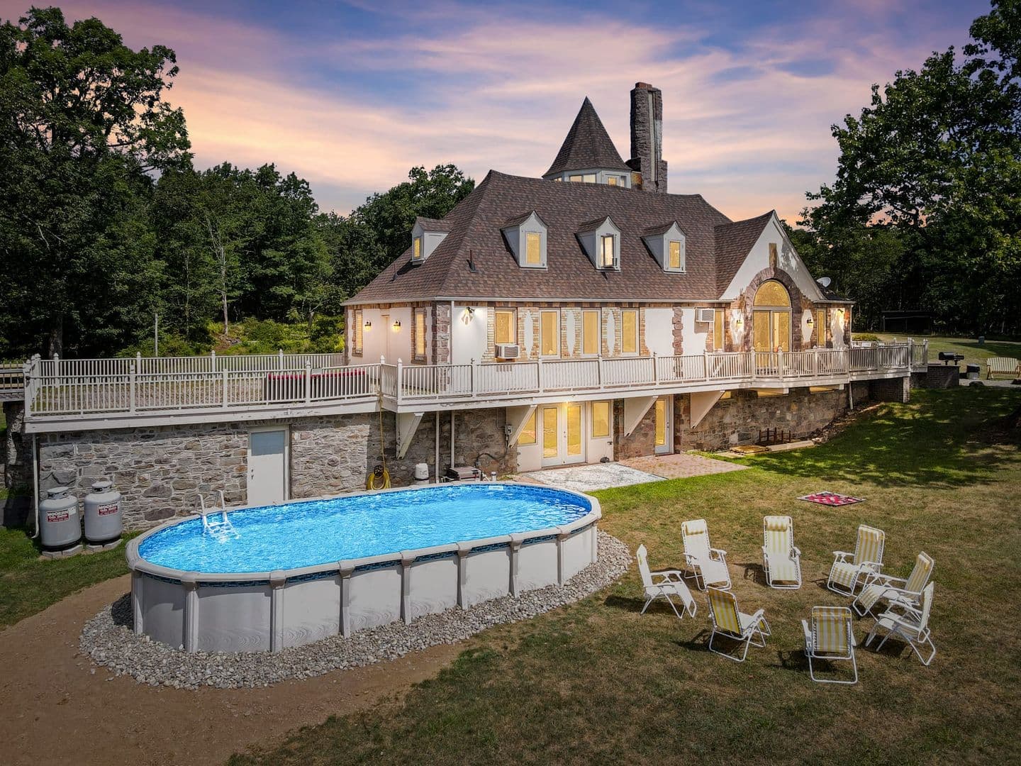 Mount Pocono House: 133 Montanesca Road
