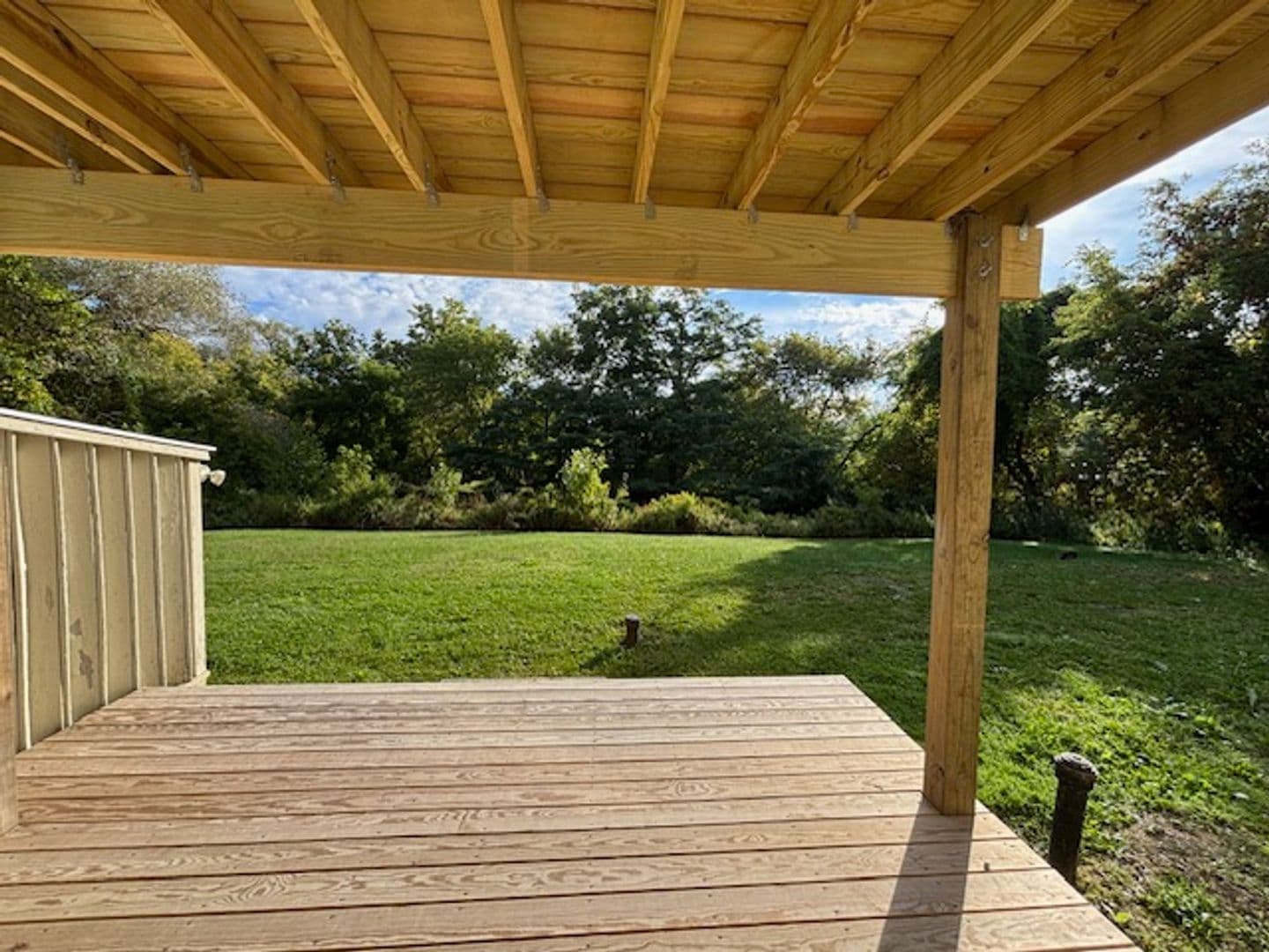 Manlius Apartment: 4666-68 Troop K Road