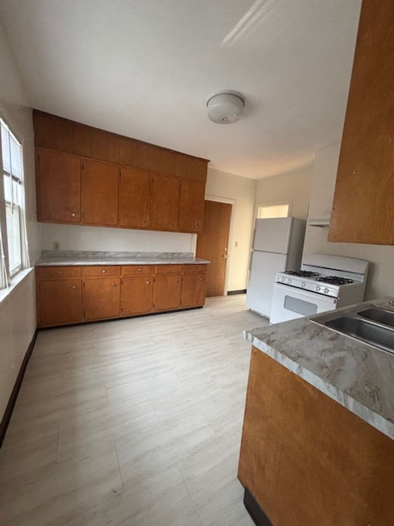 Syracuse Apartment: 953-55 Westcott Street