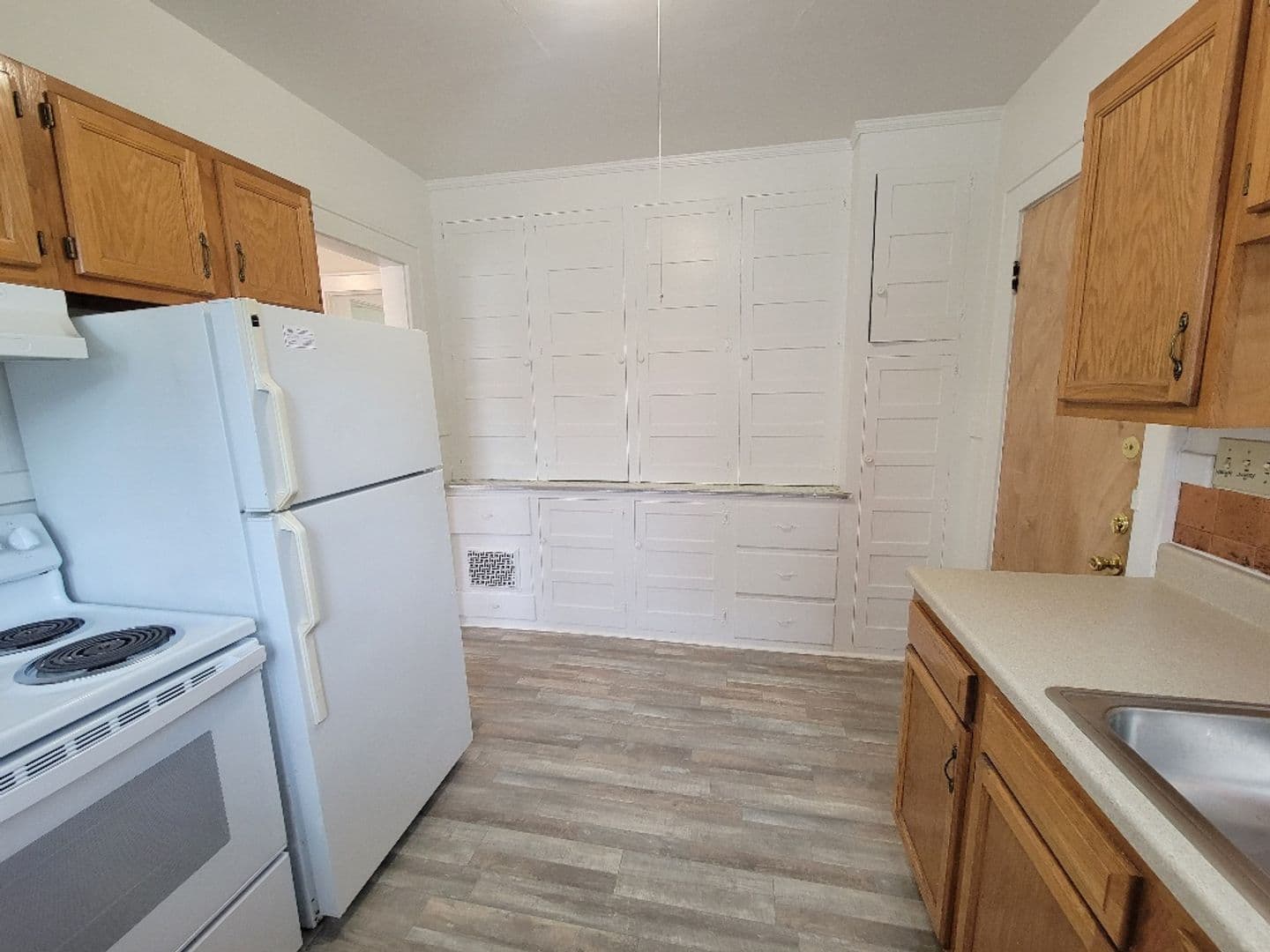 Syracuse Apartment: 620 Euclid Avenue