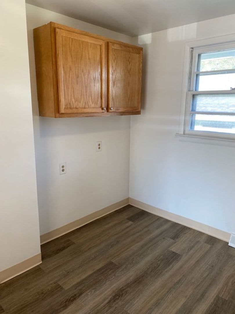 Syracuse Apartment: 928 Northway Street