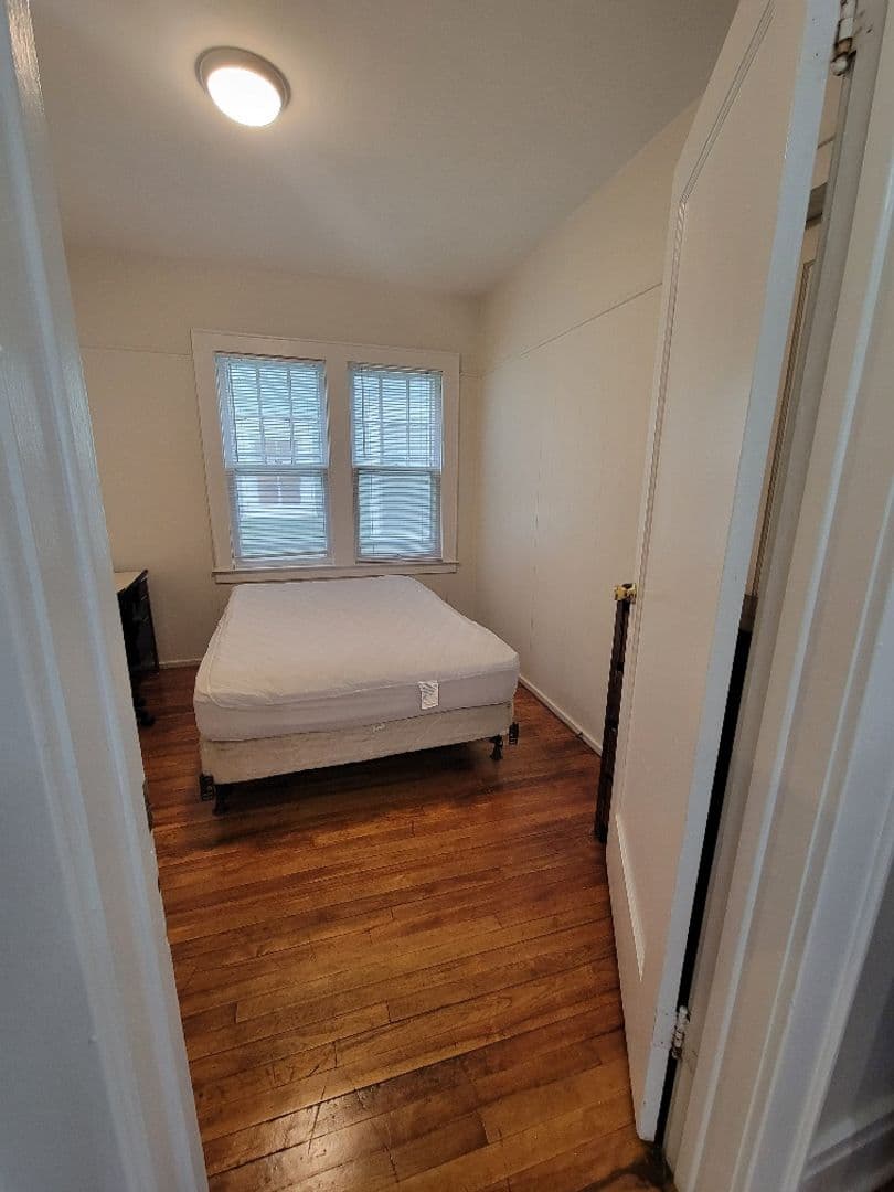 Syracuse Apartment: 620 Euclid Avenue