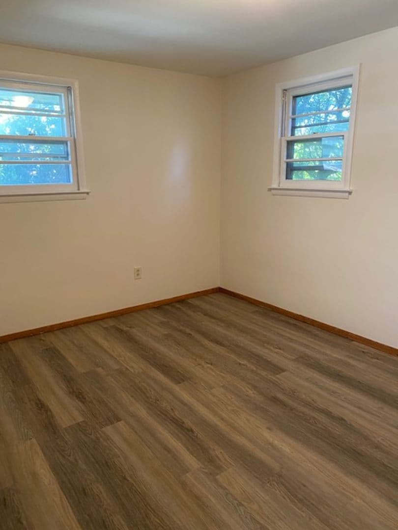 Syracuse Apartment: 928 Northway Street