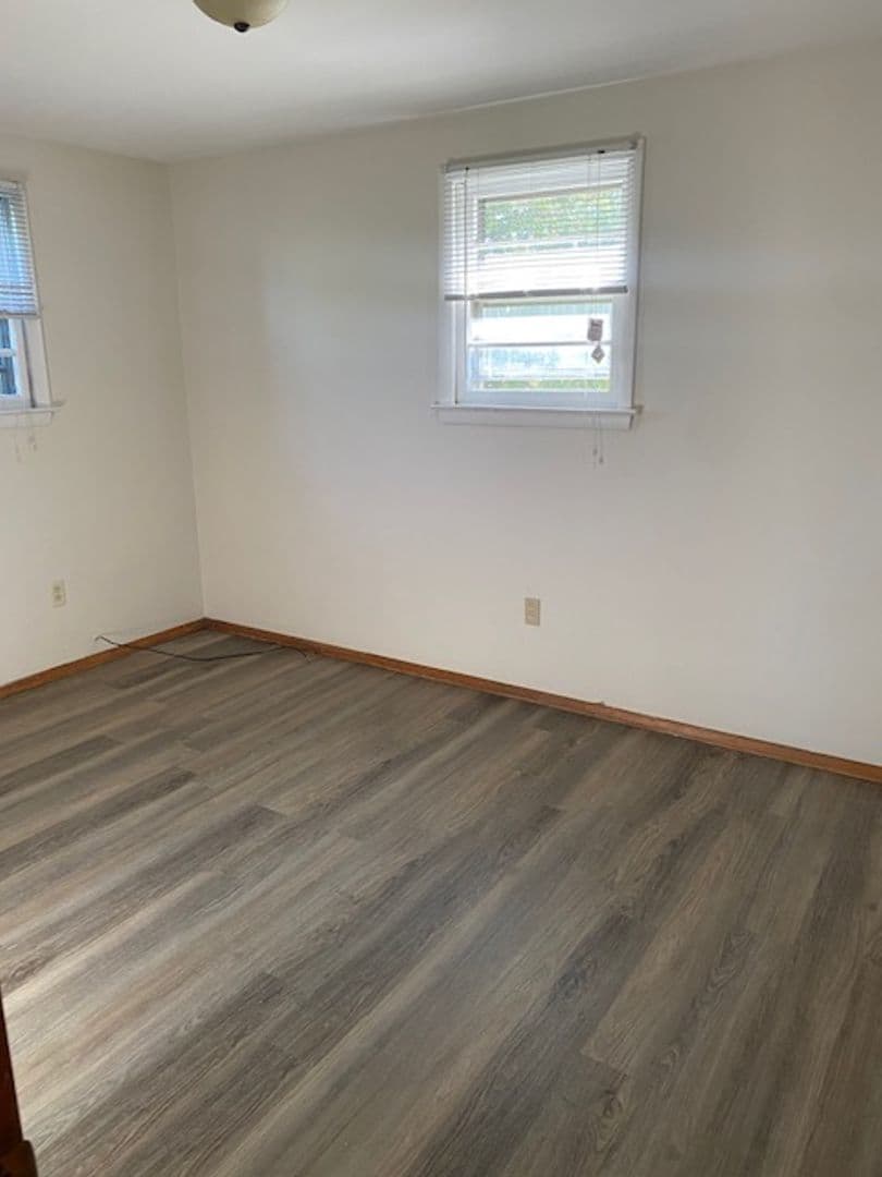 Syracuse Apartment: 928 Northway Street