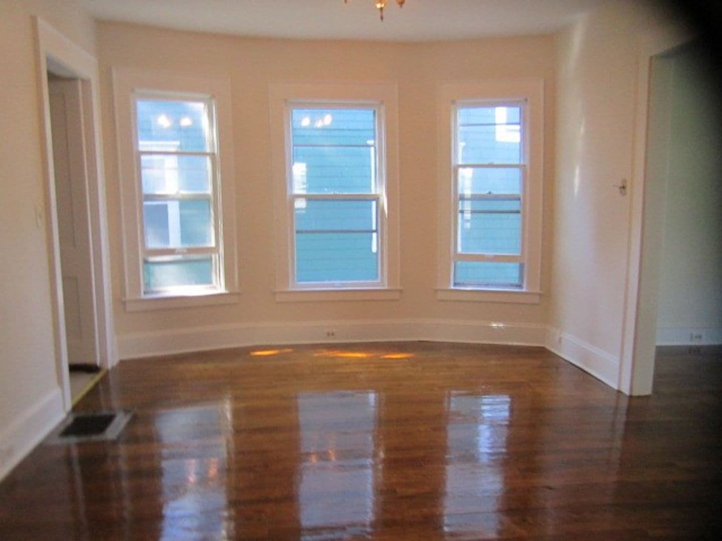 Syracuse Apartment: 1020-22 Euclid Avenue