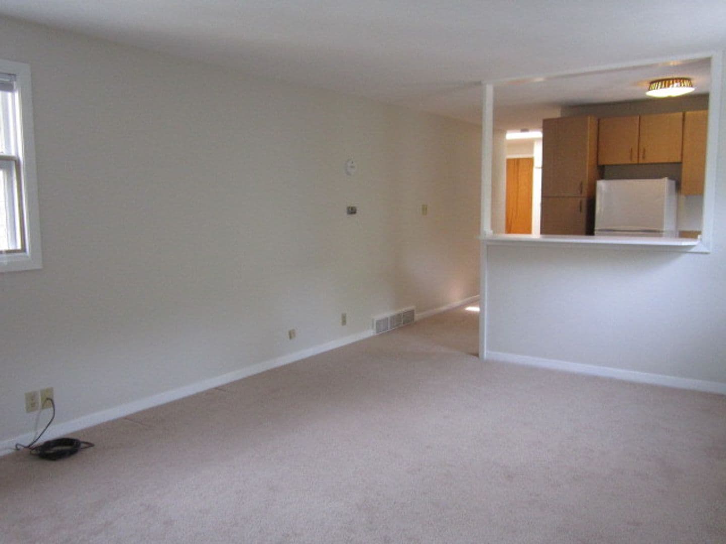Syracuse Apartment: 1605-1711 Meadowbrook Drive (Brookside)