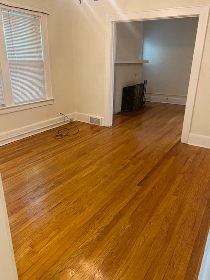 Syracuse Apartment: 1009-11 Euclid Avenue