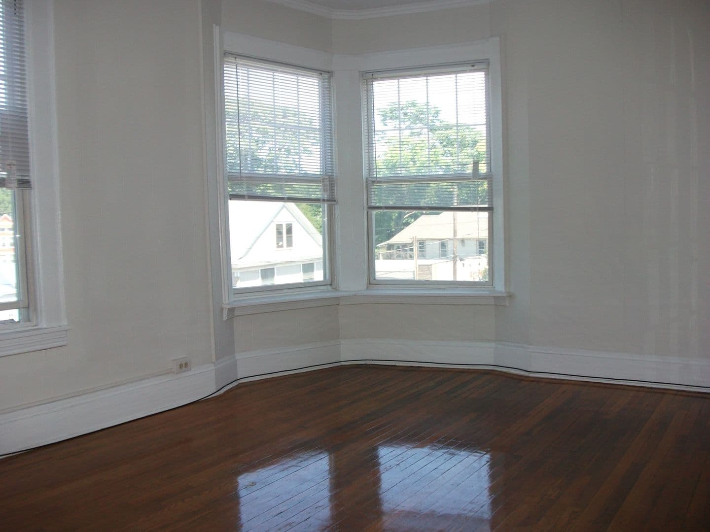 Syracuse Apartment: 448 Hawley Avenue