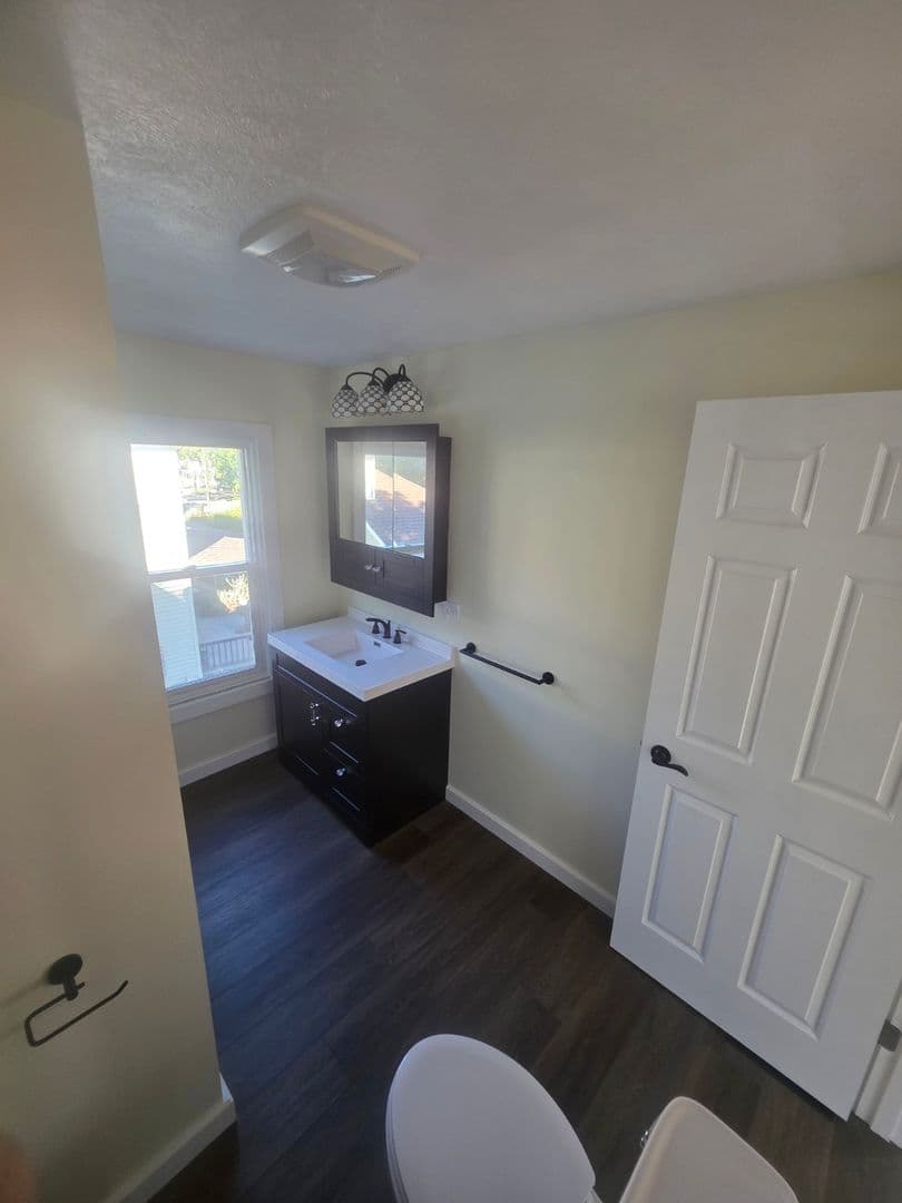 Big Rapids Apartment: 117 SANBORN AVE