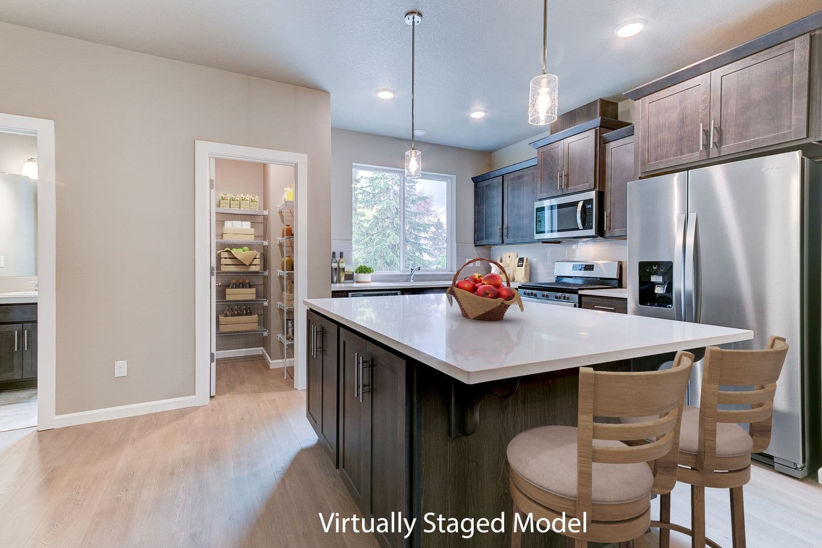 Aloha Apartment: 21241 SW Ortiz Ln
