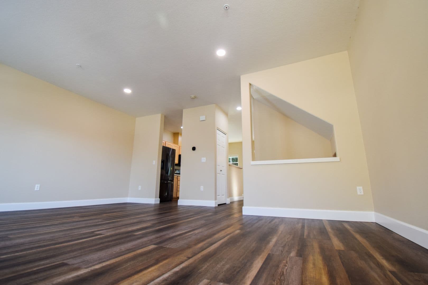 Tigard House: 10735 SW Canterbury Lane #104