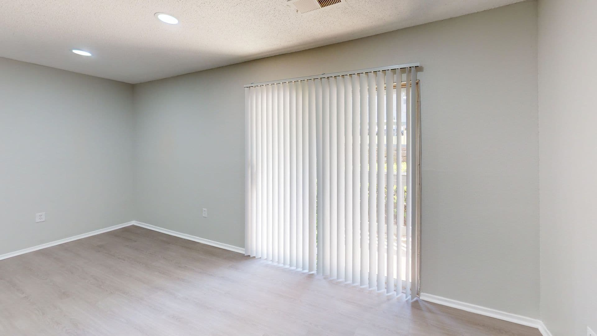 College Park Apartment: 746 Garden Walk Blvd